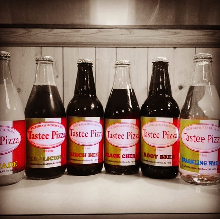 Tastee Drinks.