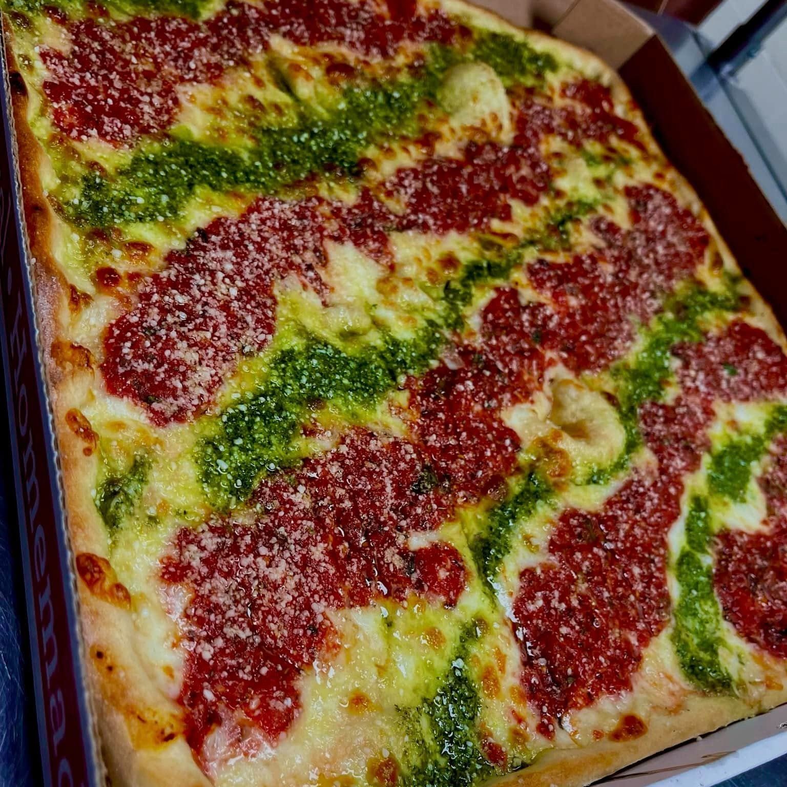 Large Grandma Pesto Specialty Pizza.